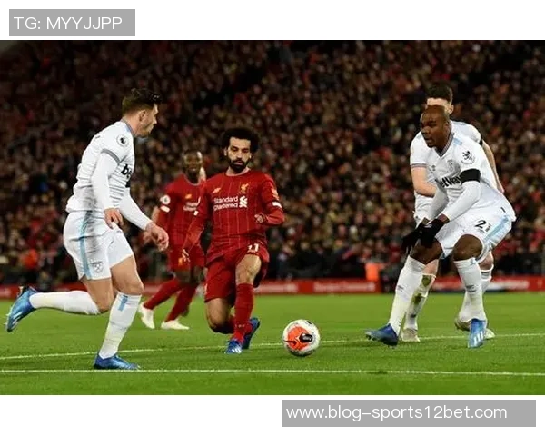 萨拉赫与C罗相似之处揭示了顶级球员对逆境的坚韧态度 萨拉赫与C罗相似之处揭示了顶级球员对逆境的坚韧态度